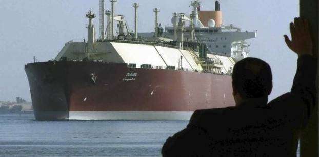 Egypt launches record LNG tender for 96 cargoes -trade