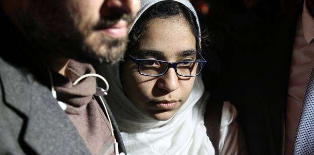 Egypt court cancels precautionary measures on student photographer Israa al-Taweel  