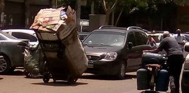 Pilot project to purchase garbage from citizens to start in Cairo, paper
