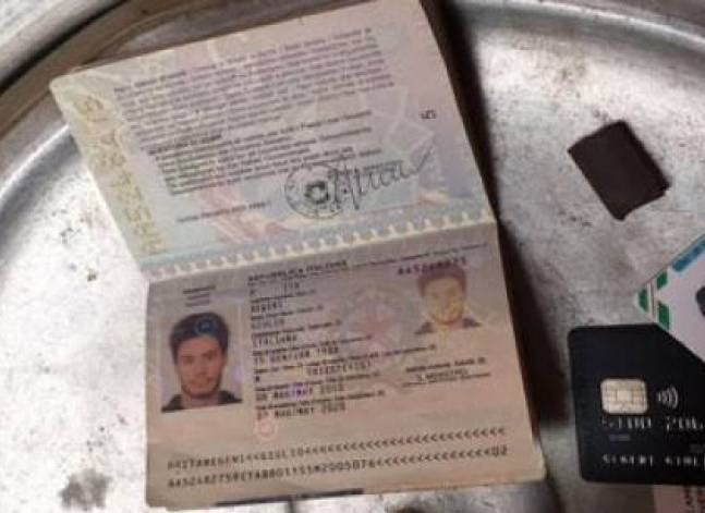 Italian delegation arrives in Cairo to follow up on Regeni's case - airport sources