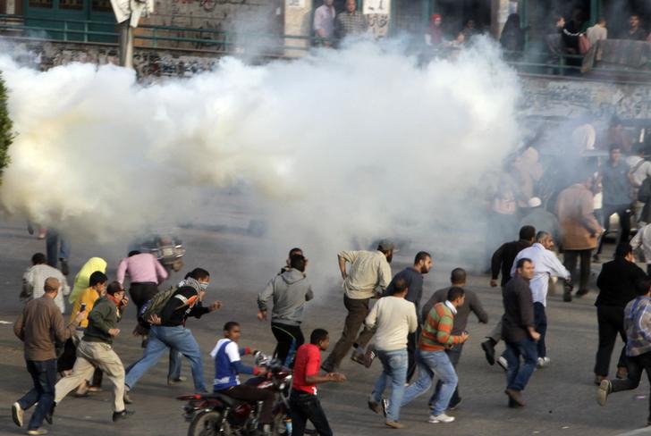 Pro-Brotherhood march clashes with police in Cairo's Mohandessin