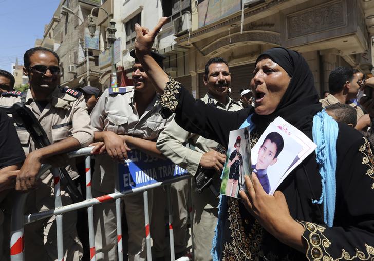 Minya court gives two Morsi supporters life in jail, 7 others get 28 years 