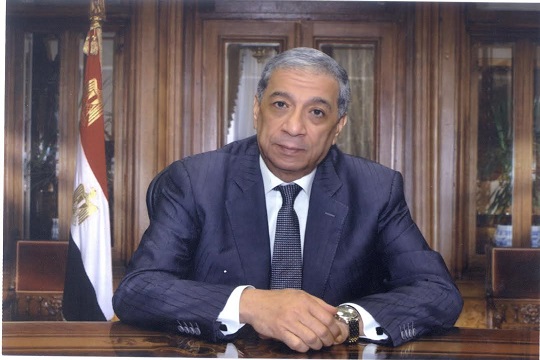 Egypt issues arrest warrant against newspaper chief editor for 