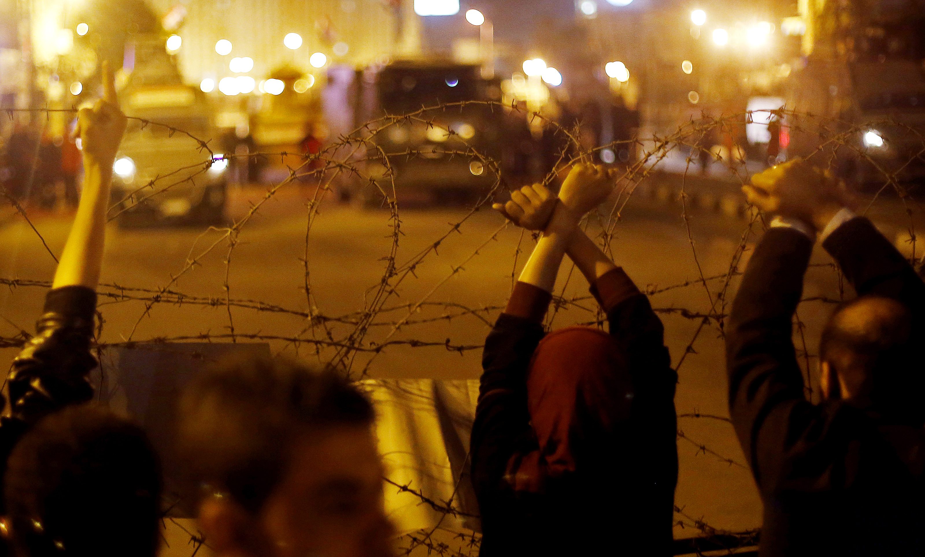 UPDATE 3 - Two protesters killed in clashes following Mubarak's acquittal