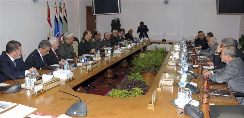SCAF meets with political parties, some boycott