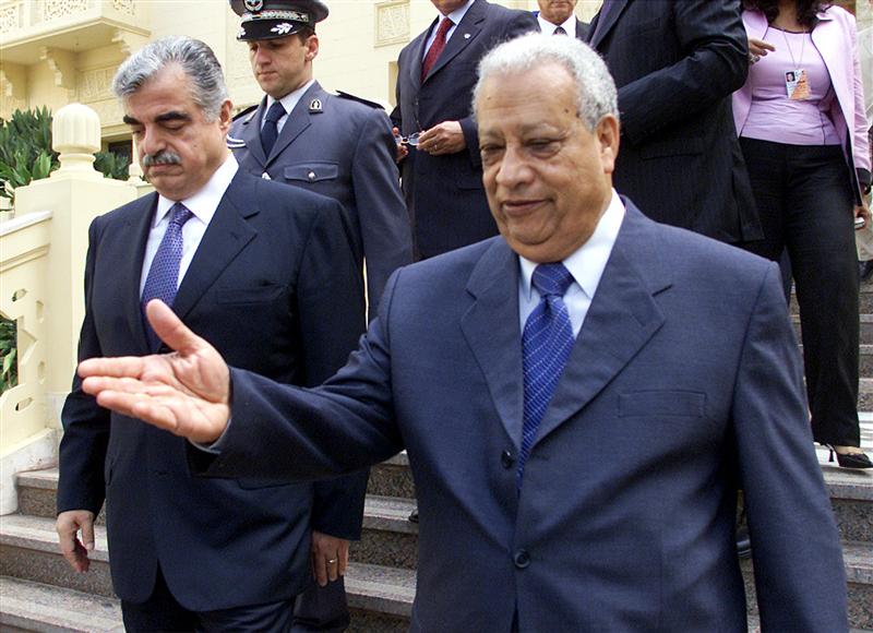 Former Egyptian PM Atef Ebeid dies at 82