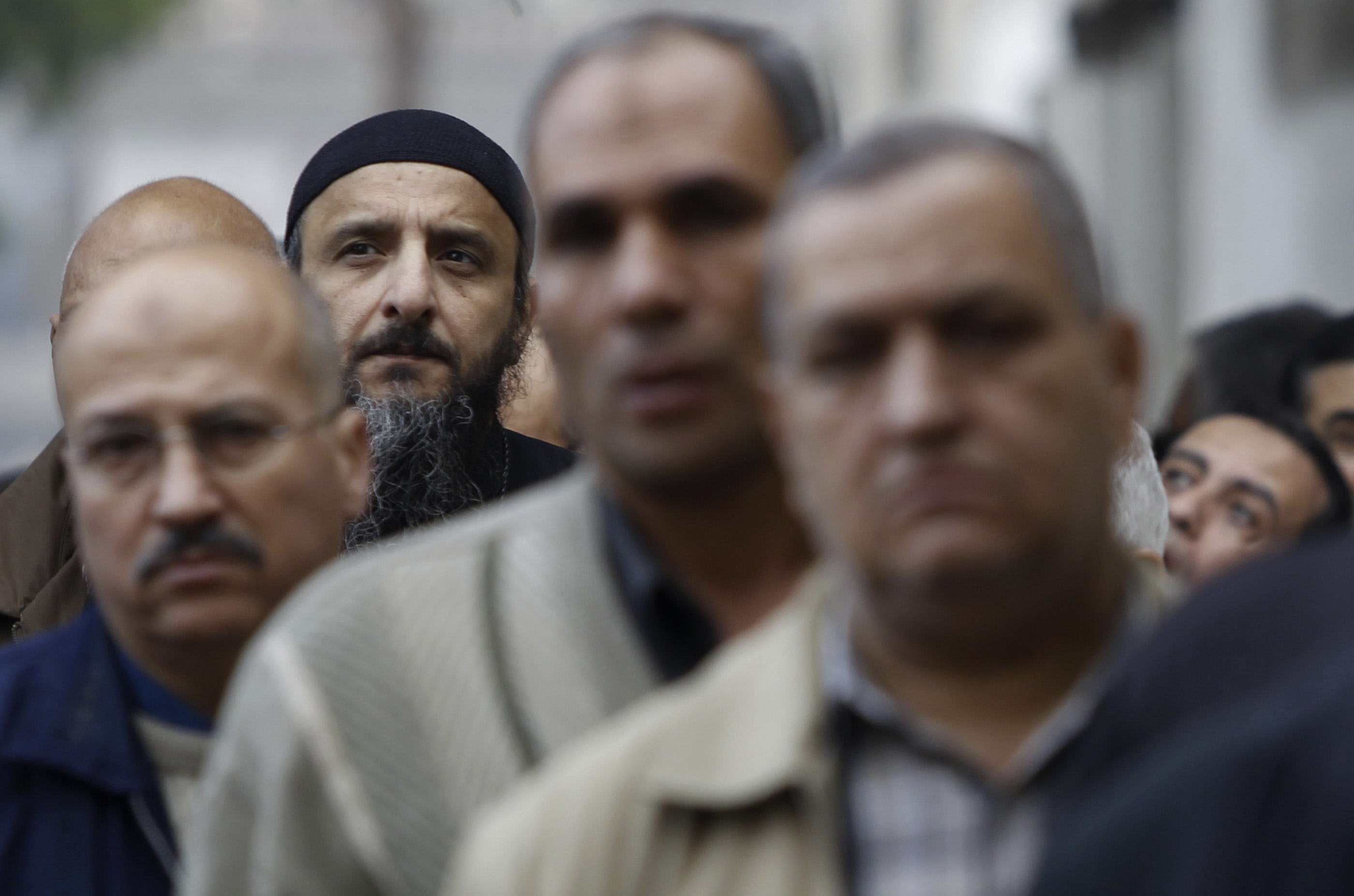 Egypt's Muslim Brotherhood acclaim referendum