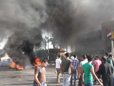 16 protesters injured in attempt to storm North Sinai governorate HQ