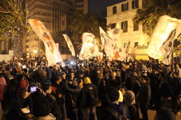 Two conscripts injured, nine protesters arrested in Cairo clashes