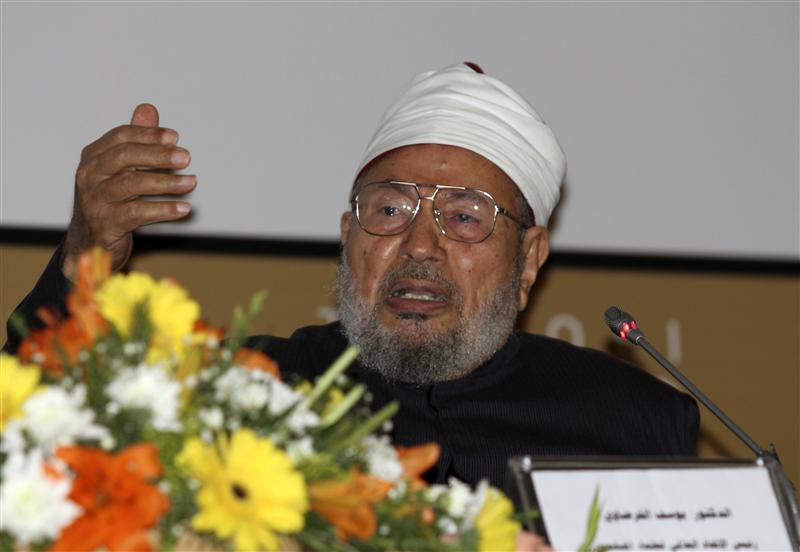 Leading Sunni cleric says in fatwa Egyptians should back Mursi