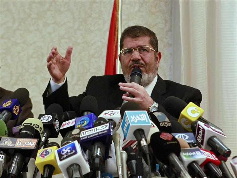 Egypt prosecutor investigates Mursi for prison escape