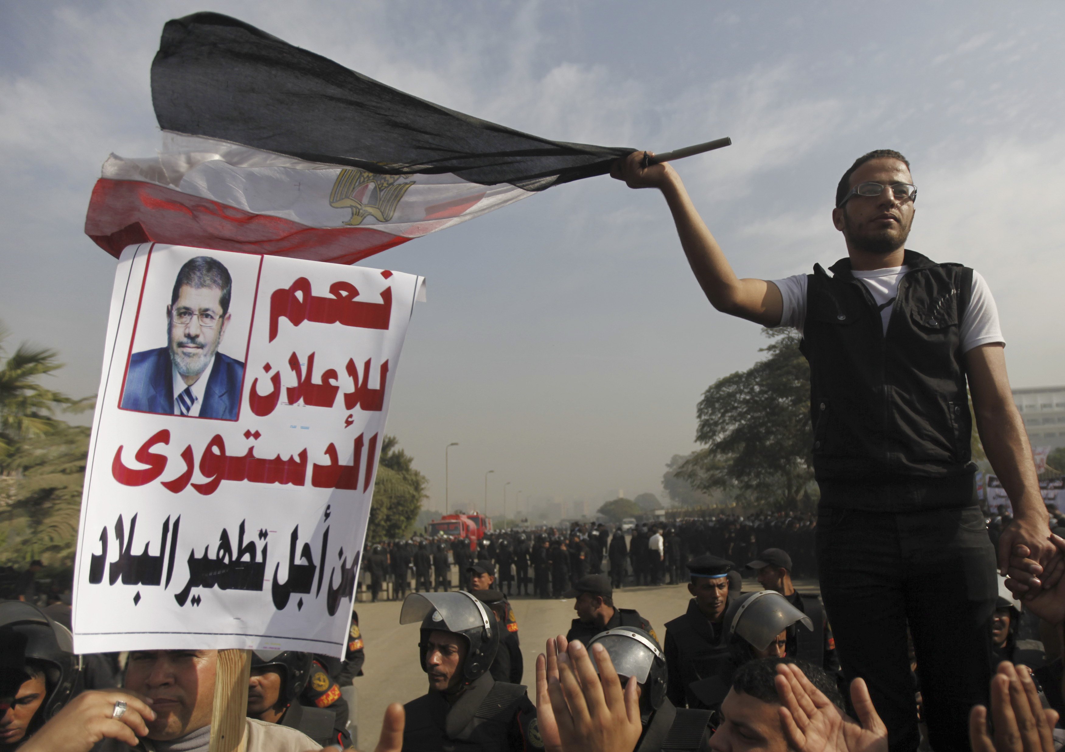 Egypt court considers challenges to Mursi's decree