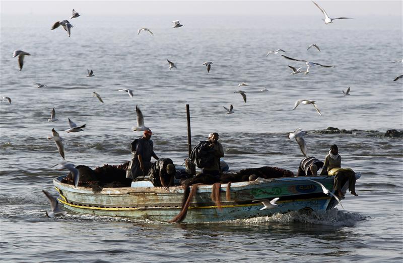 Egypt fires at Palestinian fishermen off Gaza -medics