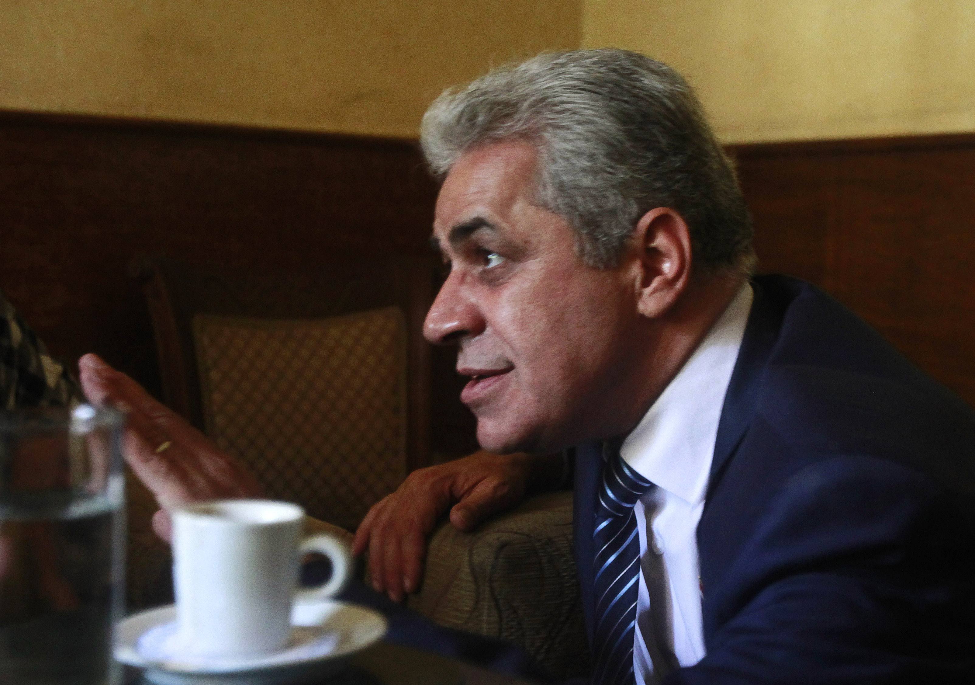 Hamdeen Sabahi fails to find name in voter registration list 