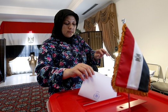 More than 10,000 Egyptians abroad vote is first round of phase two of House elections