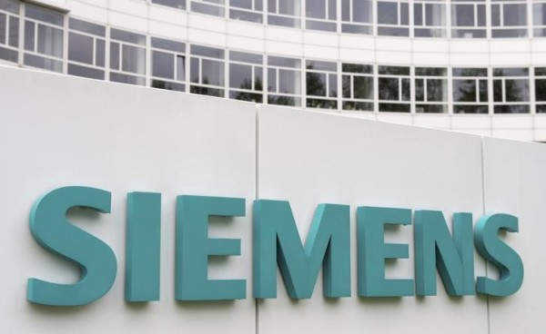 REUTERS - Siemens signs 8 billion euro power deal with Egypt