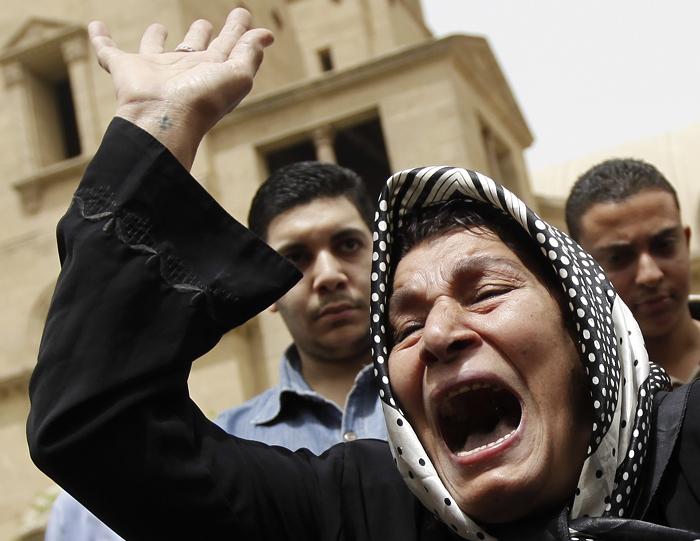 Human Rights Watch urges Egypt to solve Muslim-Christian strife