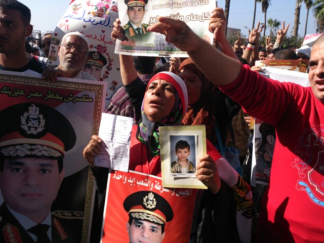 El-Sisi's supporters plan last-minute demos in his support