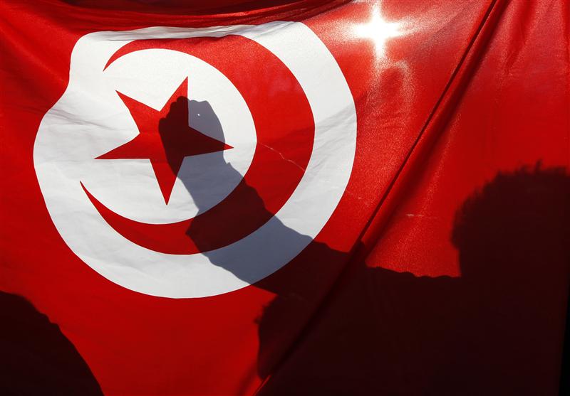 Tunisian forces guard Egypt's embassy after bomb threat