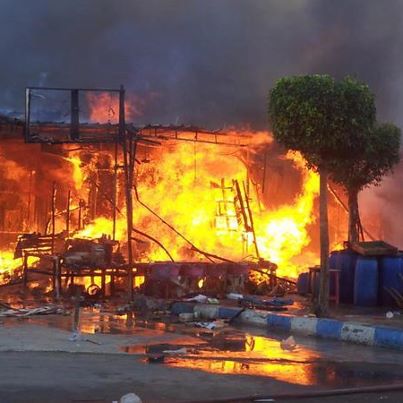 Fire destroys more than 50 shops in Cairo's Shubra 