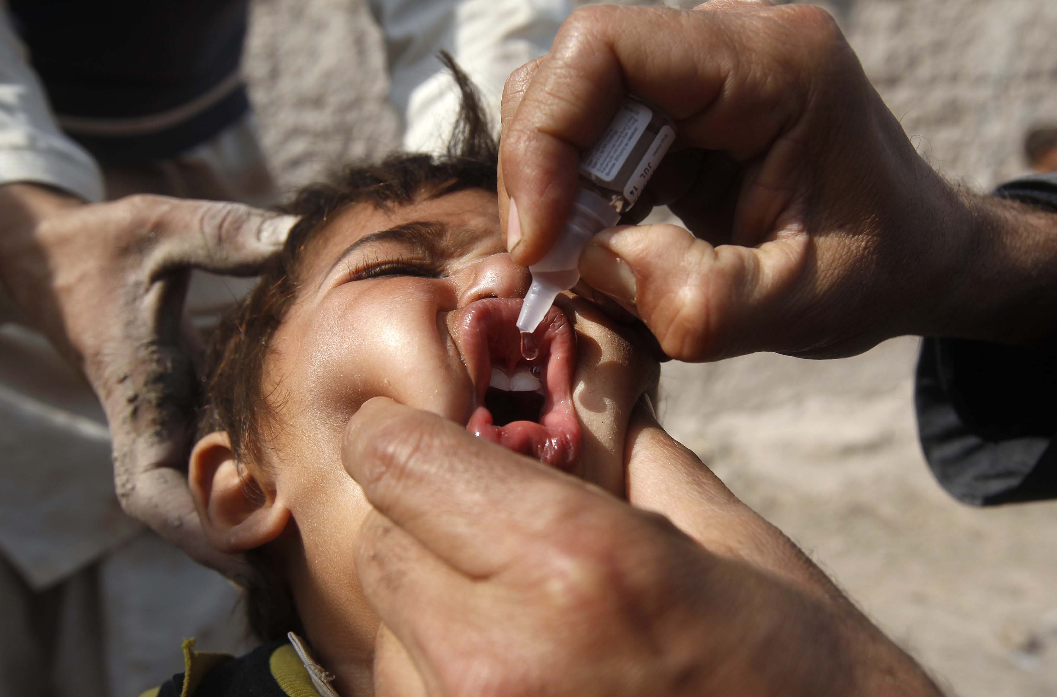 WHO, Islamic leaders summit to stop polio worker attacks