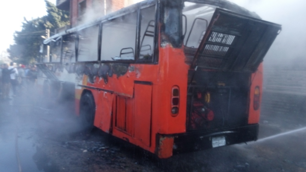 Three public transportation buses torched in Sharqiya, no casualties - security chief
