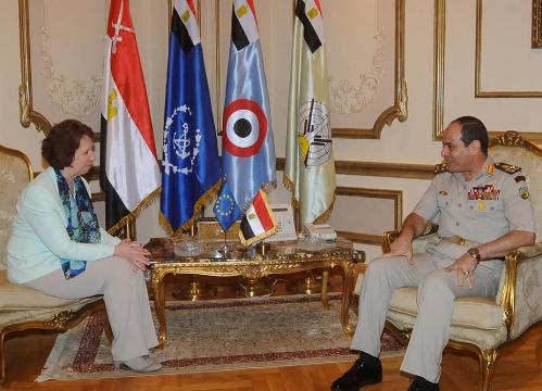 Egypt's top army chief Sisi meets with EU's Ashton