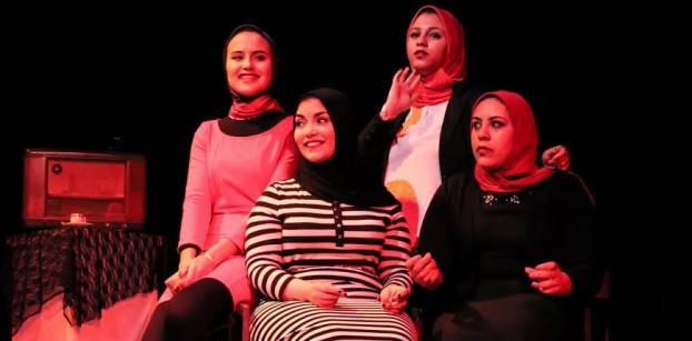 "أسود".. حكاية سبع فتيات يعشن في مصر