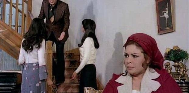الموت يغيب الممثلة المصرية كريمة مختار