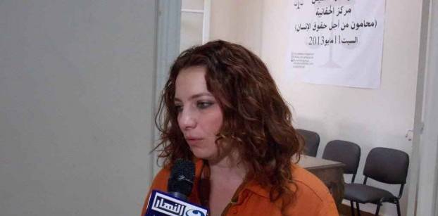 مصادر أمنية بالمطار: خروج راجية عمران بعد توقيفها لدى عودتها من الأردن