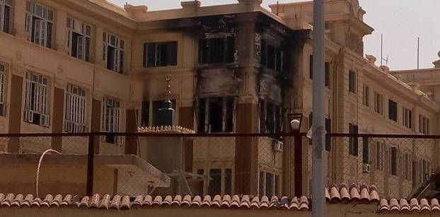 الصحة: إصابة 5 أشخاص في حريق بمبنى محافظة القاهرة