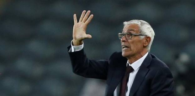 كوبر: إصابة الشناوي وإكرامي وضعا المنتخب المصري في موقف محرج