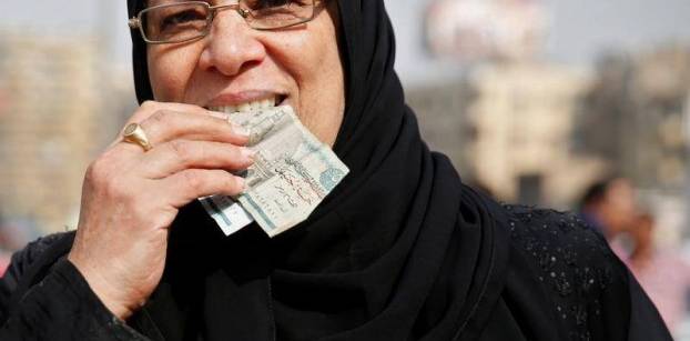 2017 ينذر المصريين بالمزيد من ارتفاع الأسعار