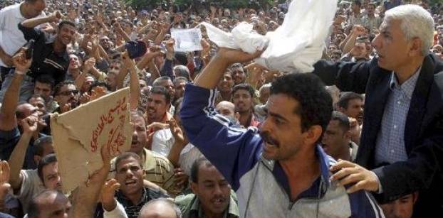 في عيد العمال.. هيومن رايتس تحث مصر على إنهاء نظام النقابة الواحدة الرسمي