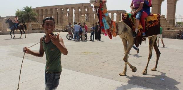 الجارديان: السياحة المصرية مازالت تترنح ولكن الأمل يلوح في الأفق