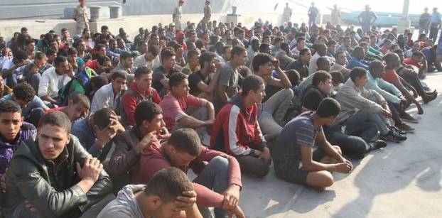الجيش: إحباط محاولة 440 شخصا للهجرة غير الشرعية عبر البحر