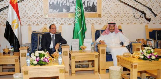 توقيع اتفاقيات بين مصر والسعودية لتنمية سيناء وتوريد المواد البترولية