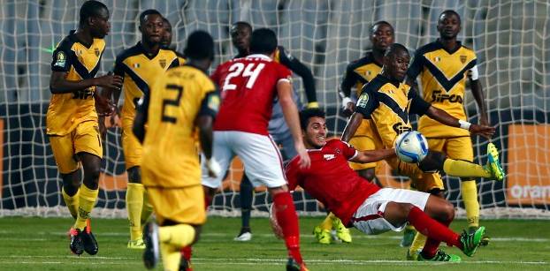 أسيك يهزم الأهلي 2 -1 في دوري أبطال أفريقيا لكرة القدم