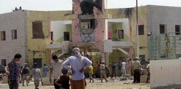 الخارجية: مصر تدين تفجيرا "إرهابيا" في اليمن