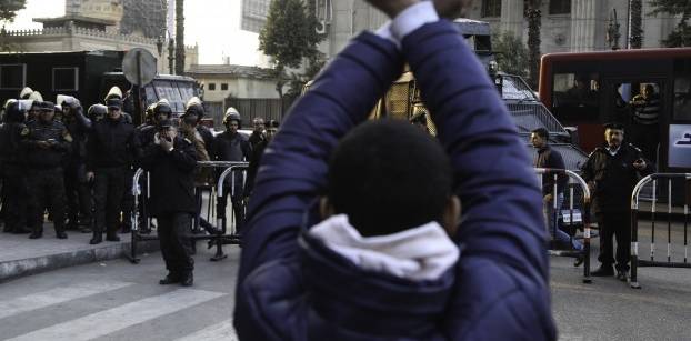 مصر تمنع التظاهر في محيط 800 متر من المؤسسات المهمة والبعثات الدبلوماسية