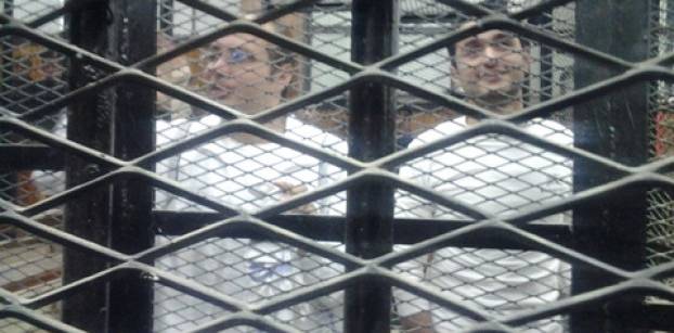 محام: إنهاء إجراءات خروج الناشط أحمد ماهر بعد انتهاء فترة حبسه