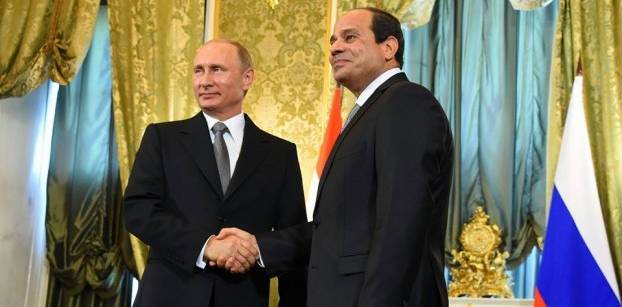 بوتين للسيسي: موسكو تعتزم استئناف الرحلات الجوية مع القاهرة قريبا
