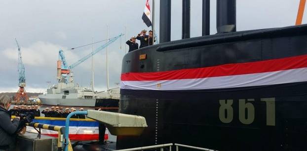 البحرية المصرية تتسلم غواصة ألمانية طراز 1400/209