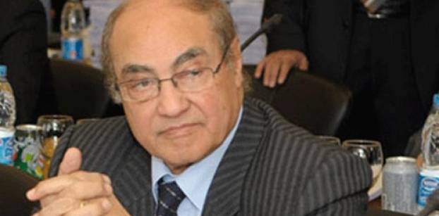 وفاة فاروق أبو زيد عميد كلية الإعلام الأسبق عن عمر يناهز 75 عاما