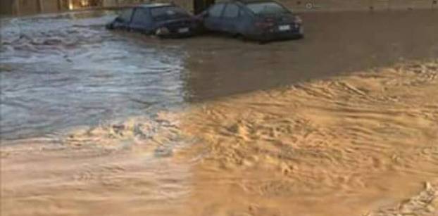 النيابة تحقق في بلاغ يتهم مسؤولين بالإهمال في أزمة السيول