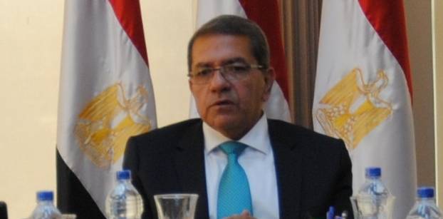وزير: مصر تتوقع 5 مليارات دولار إيرادات السياحة هذا العام