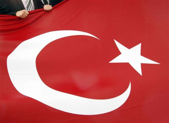 تركيا تدين حادث تفجير الهرم وتعرب عن تعازيها للشعب المصري