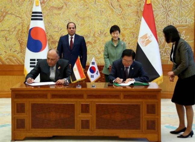 توقيع مذكرة تفاهم بين المنطقة الاقتصادية لقناة السويس وكوريا الجنوبية