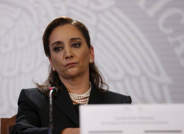 رويترز: المكسيك غير راضية عن تعامل مصر مع هجوم أودى بحياة سائحيها في 2015