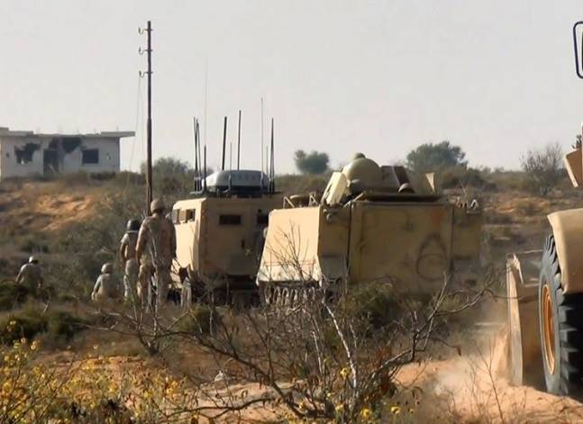 الجيش: مقتل 6 "تكفيريين" في تبادل لإطلاق النار بشمال سيناء
